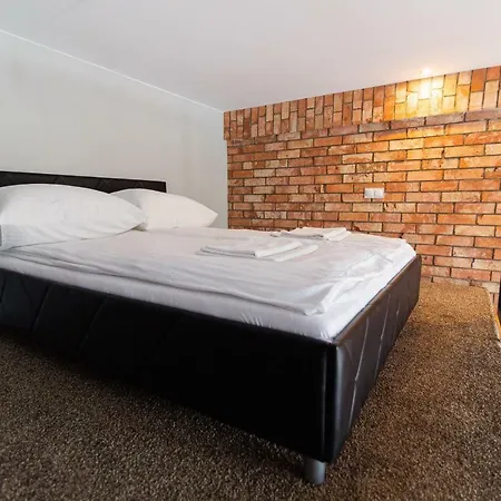 Apartamenty Pod Zamkiem Lapalice Exterior foto