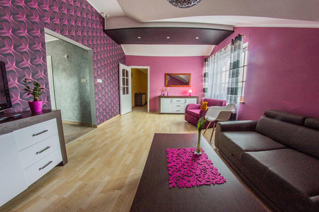 Apartamenty Pod Zamkiem Apartment